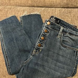 Hollister High-Rise Skinny Jeans